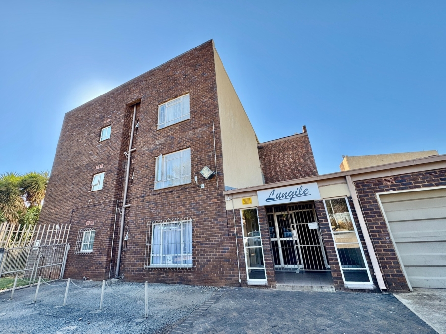 1 Bedroom Property for Sale in Die Bult North West